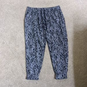 Lululemon jogger pants